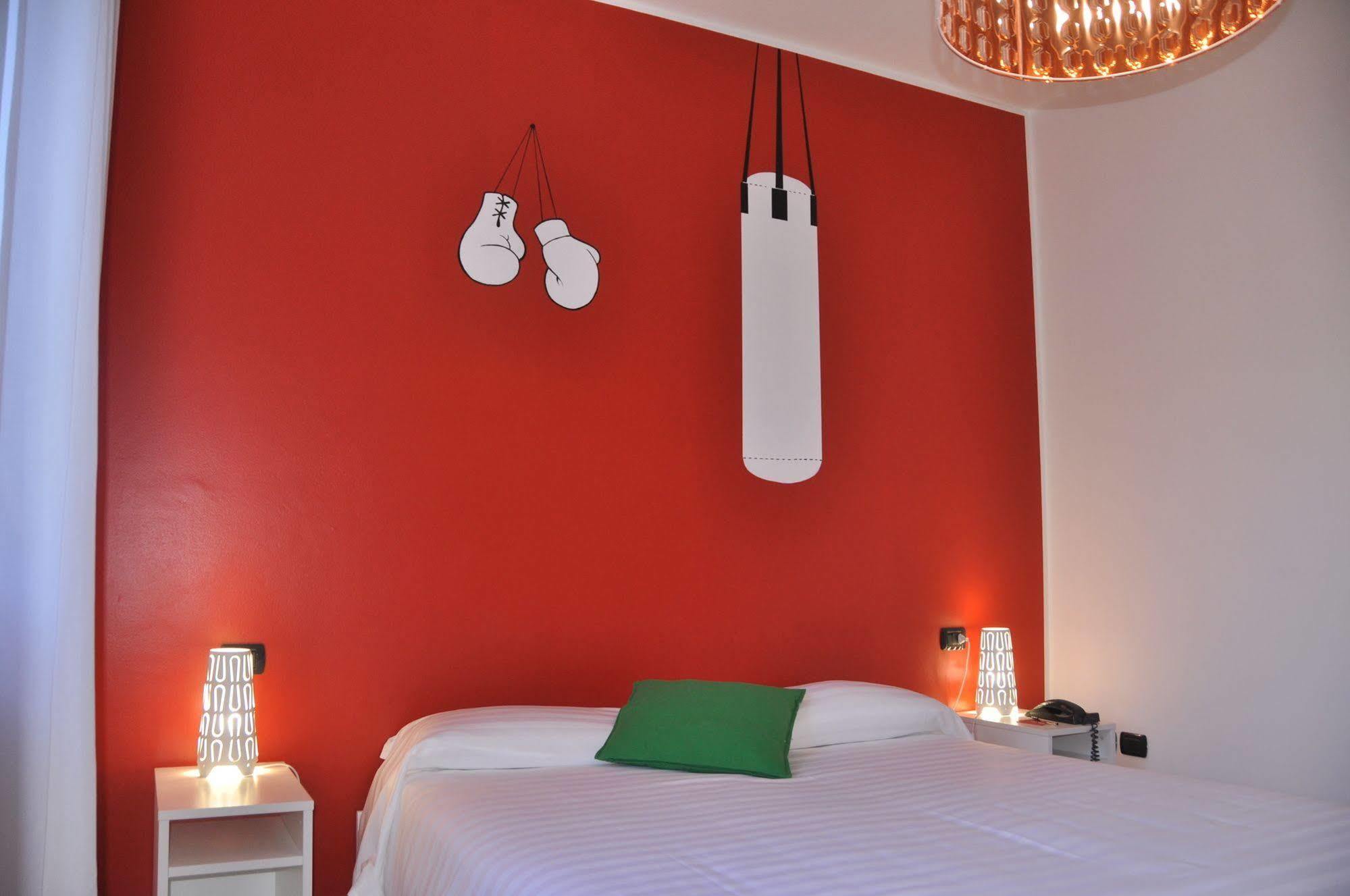 Lo Scoiattolo Piedmont Bike Hotel Pralormo エクステリア 写真
